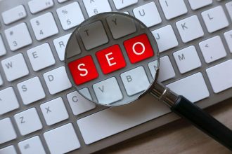 Stratégies SEO pour optimiser le commerce en ligne et augmenter les ventes